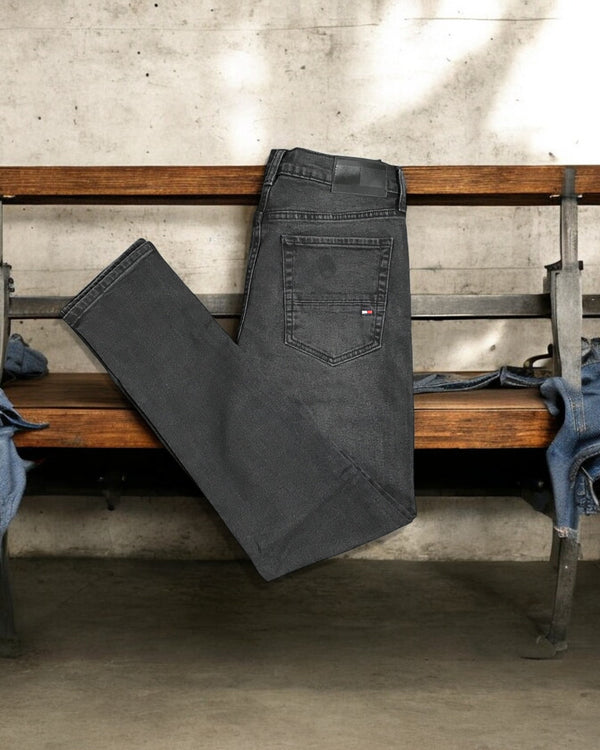 Tommy Hilfiger Slim Fit Jean (SL D-04)